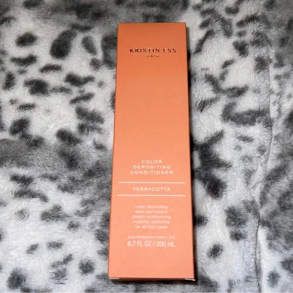 Kristen Ess | Hair | Kristen Ess Conditioner | Poshmark display picture 2